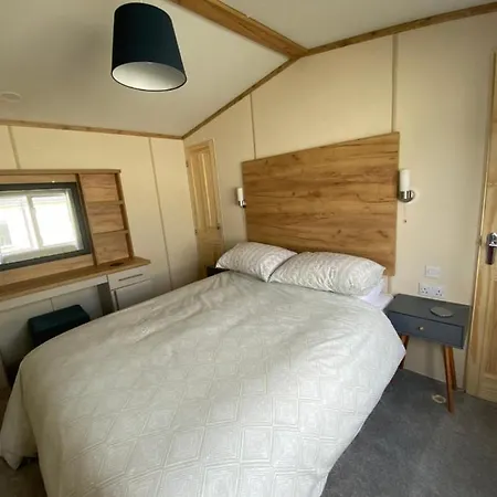 Serendipity Holiday Not For Use By Contractors